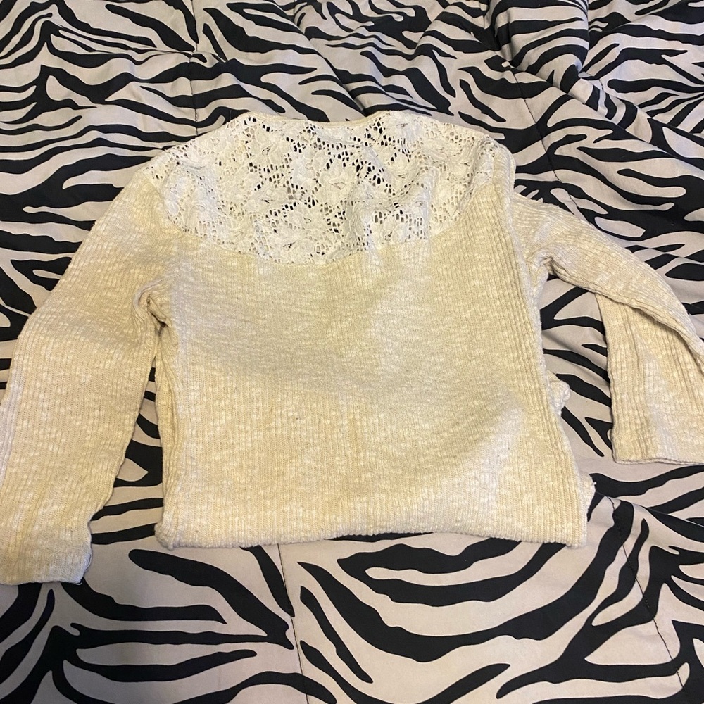 Women’s blouse